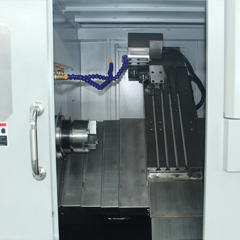 machine de tour CNC